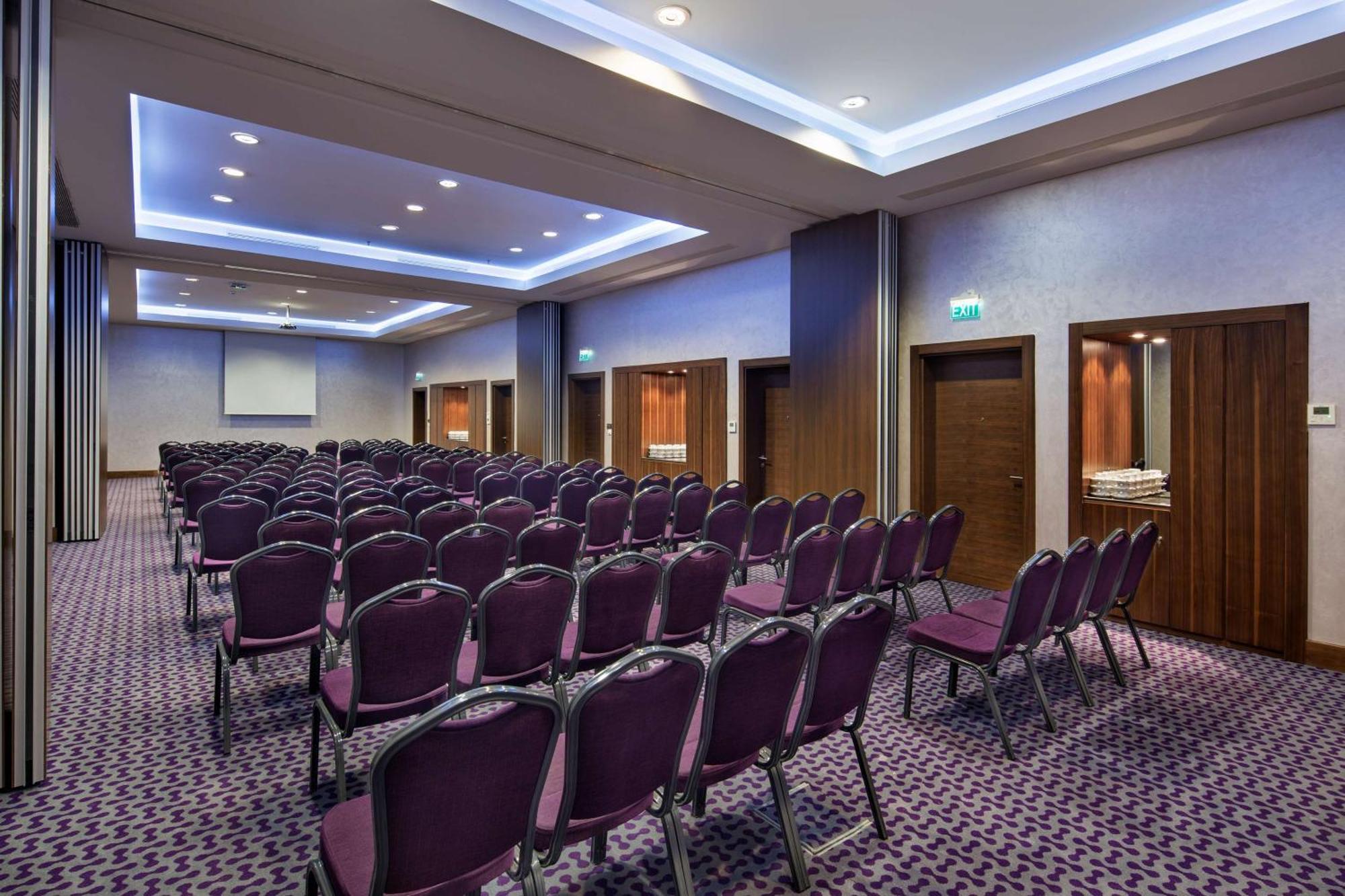 Hampton By Hilton Istanbul Kayasehir Ξενοδοχείο Εξωτερικό φωτογραφία